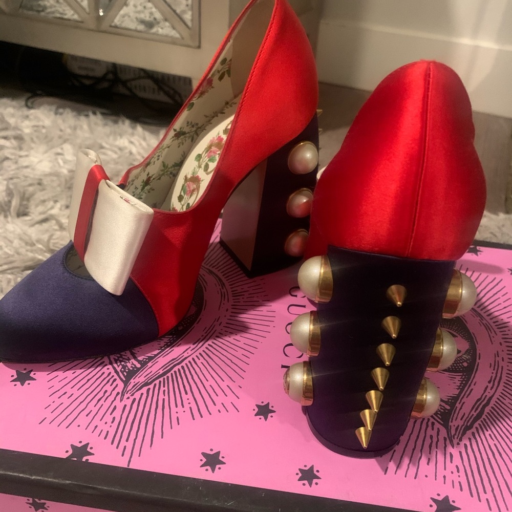 Gucci heels